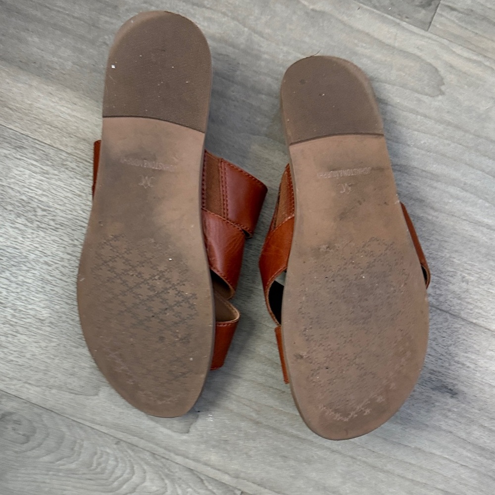 Johnston & Murphy Women's Brown Leather Sandals - Picture 5 of 8